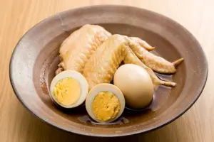 手羽先と卵